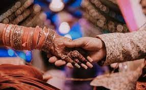 The Evolution of Desi Matchmaking: Embracing Tradition in the Digital Age
